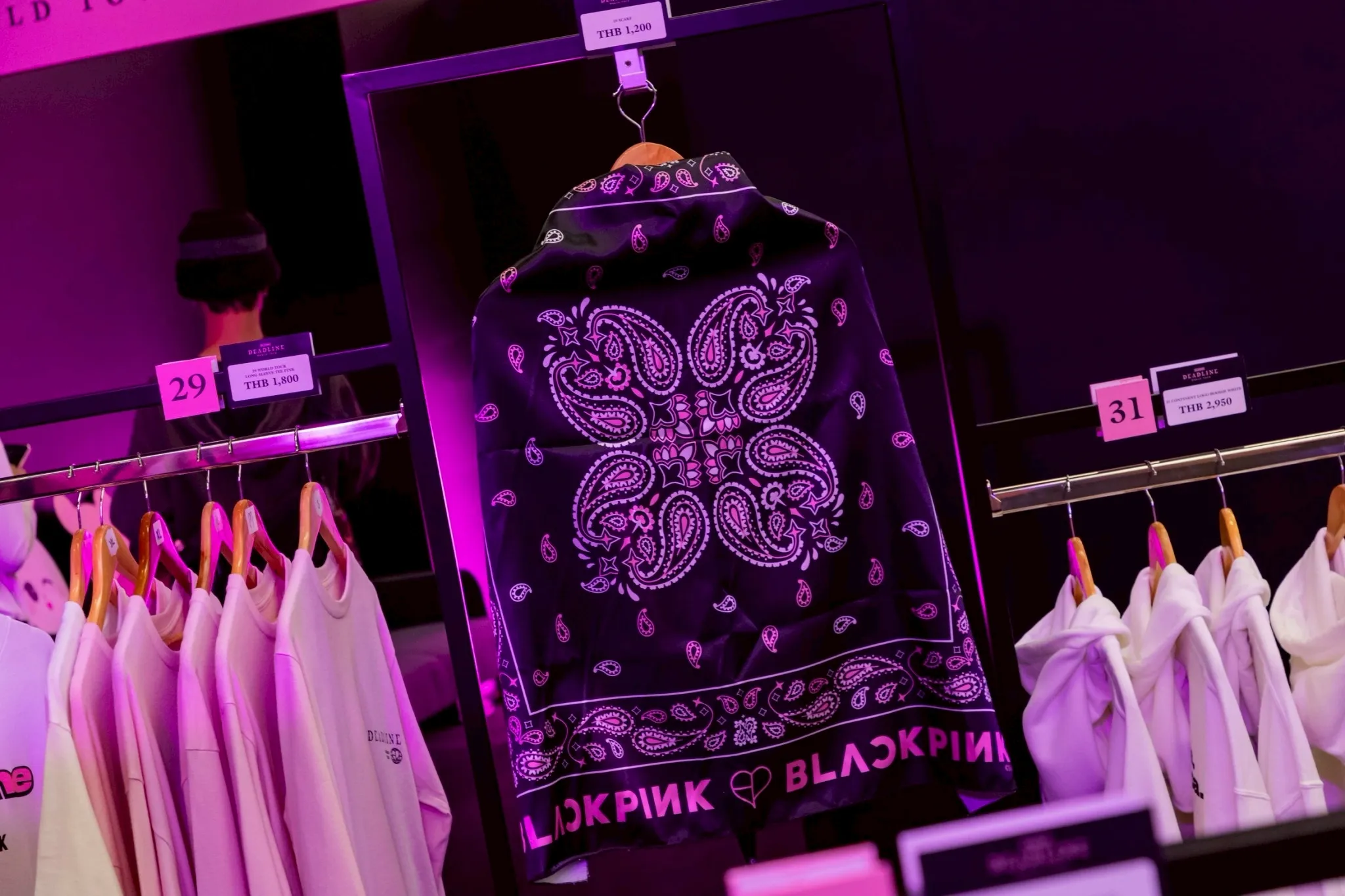 BLACKPINK WORLD TOUR <DEADLINE> POP-UP STORE IN BANGKOK