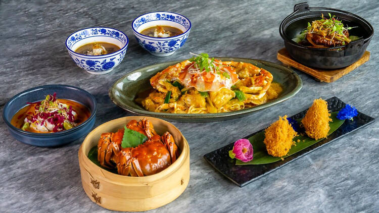 Cruise Restaurant and Bar Cruise Restaurant and Bar