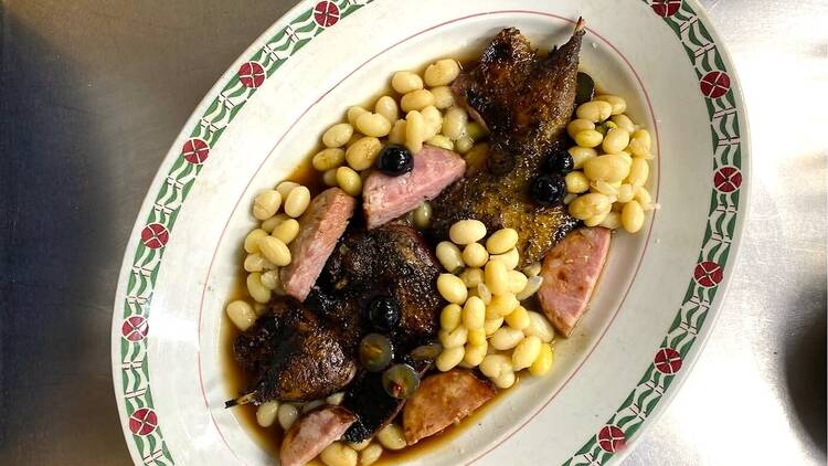 Explorer la cuisine giboyeuse et bistrotière du Canard sauvage Explorer la cuisine giboyeuse et bistrotière du Canard sauvage