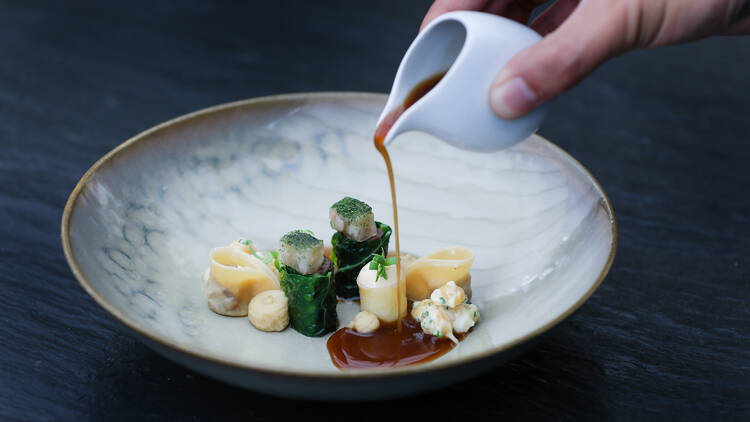 Explore a gastronomia do chef Pedro Lemos