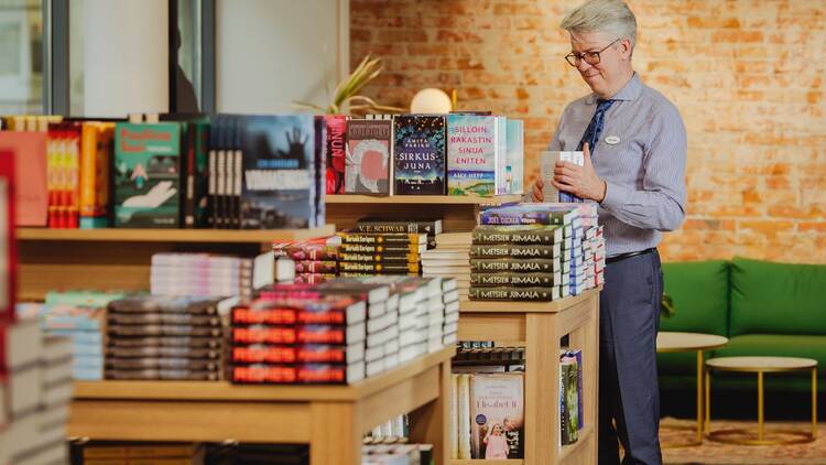 KIRJA-kauppa KIRJA-kauppa