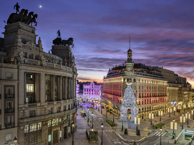 Azoteas y terrazas espectaculares para ver las luces de Navidad en Madrid Azoteas y terrazas espectaculares para ver las luces de Navidad en Madrid