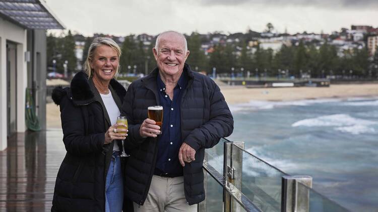 Rick and Sarah Stein overlooking Coogee Beach Rick and Sarah Stein overlooking Coogee Beach