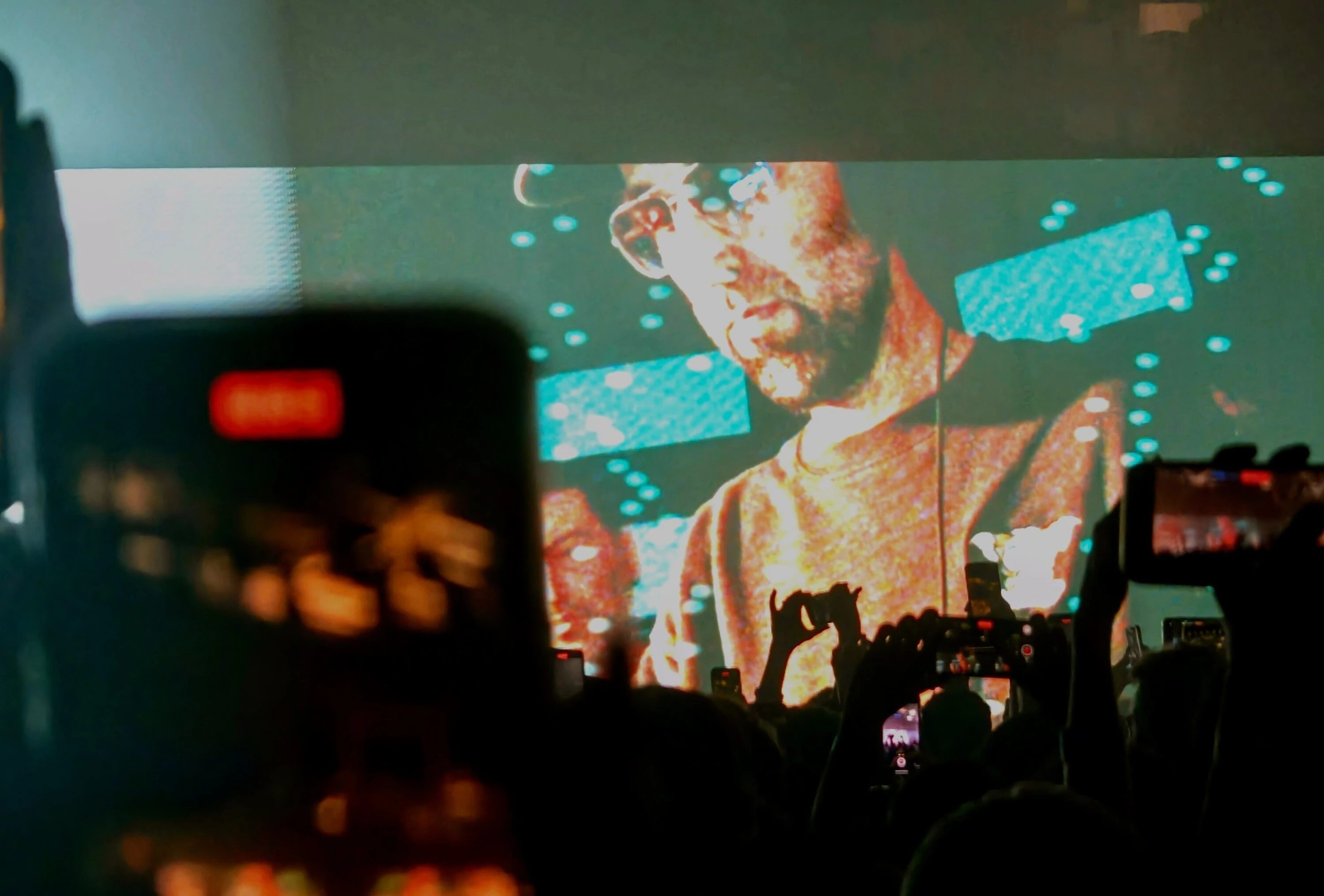 Thomas Bangalter arrive aux platines