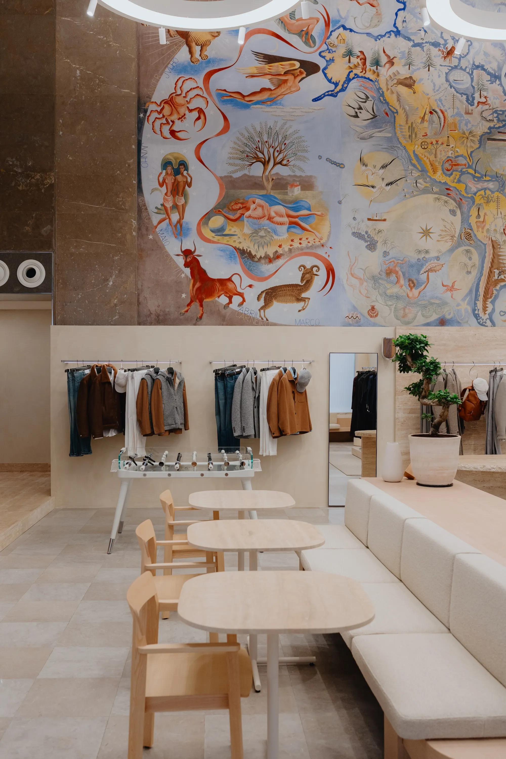 Almada Negreiros panel detail