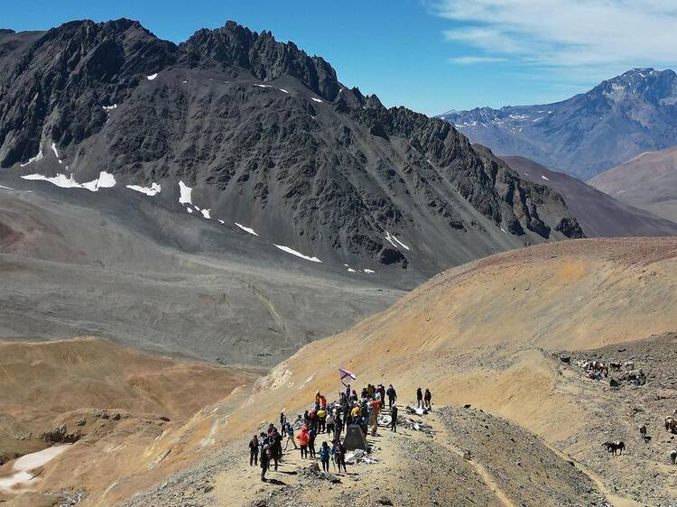 Society of the Snow (2023) – Valley of Tears Society of the Snow (2023) – Valley of Tears