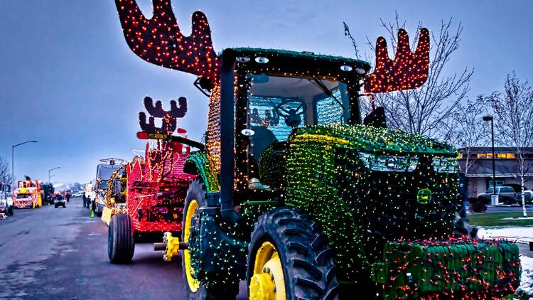 Lighted Farm Implement Parade | Sunnyside, WA