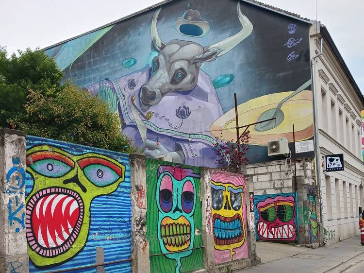 Jewish Quarter murals