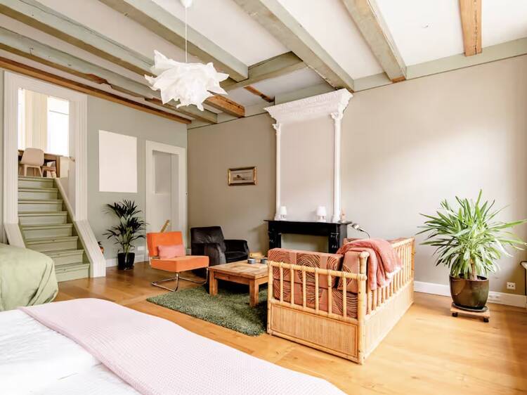 A bright flat in old Amsterdam