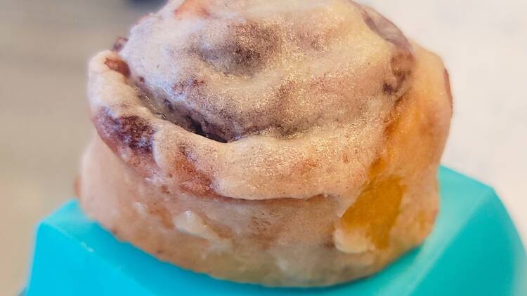 Cinnabon: Classic Cinnamon Roll Cinnabon: Classic Cinnamon Roll