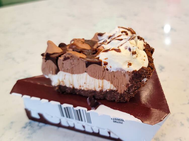 Burger King: Hershey's® Sundae Pie Burger King: Hershey's® Sundae Pie