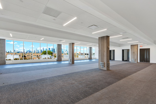 A state-of-the-art film and TV soundstage complex in Queens hopes to offer incentives to film in NYC