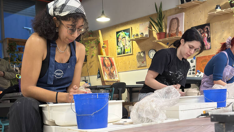 Dirtbag Arthaus Dirtbag Arthaus (Dirtbag Arthaus)