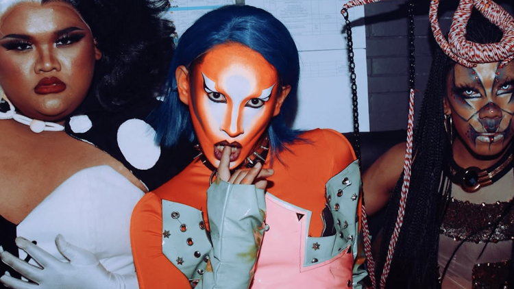 Halloqueen : Cult Halloqueen : Cult