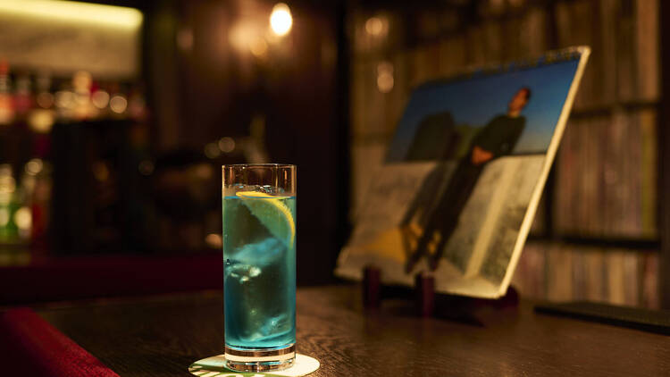 Soul Music BAR Ali-Ollie!!!!