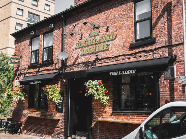 The ‘old school’ northern boozer that has been crowned the best pub in Britain for 2025