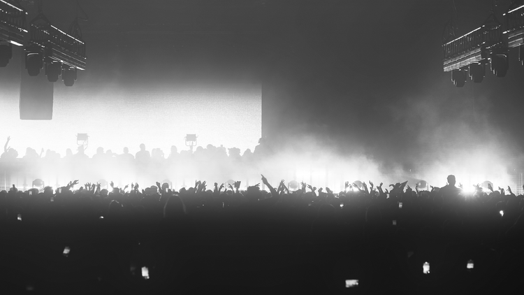 Crowds at Drumsheds Crowds at Drumsheds