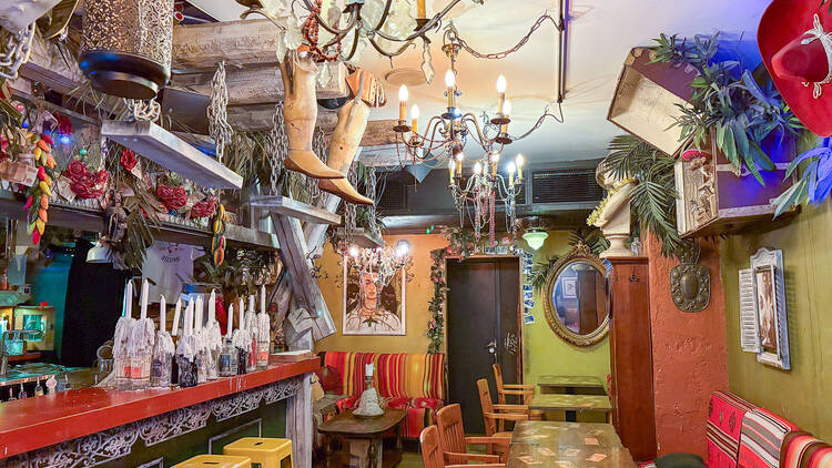 Bar Llamas Bar Llamas