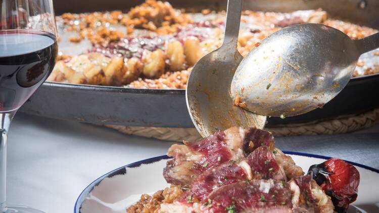 El Casinet: l’art de la paella al bonic poble de Sitges