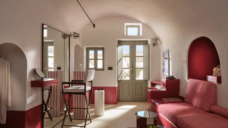 Neema, Santorini Neema, Santorini