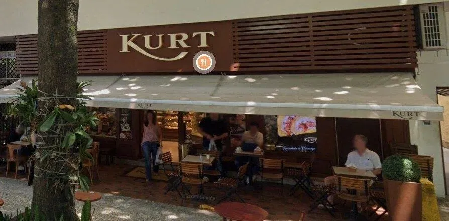 Fachada da Kurt