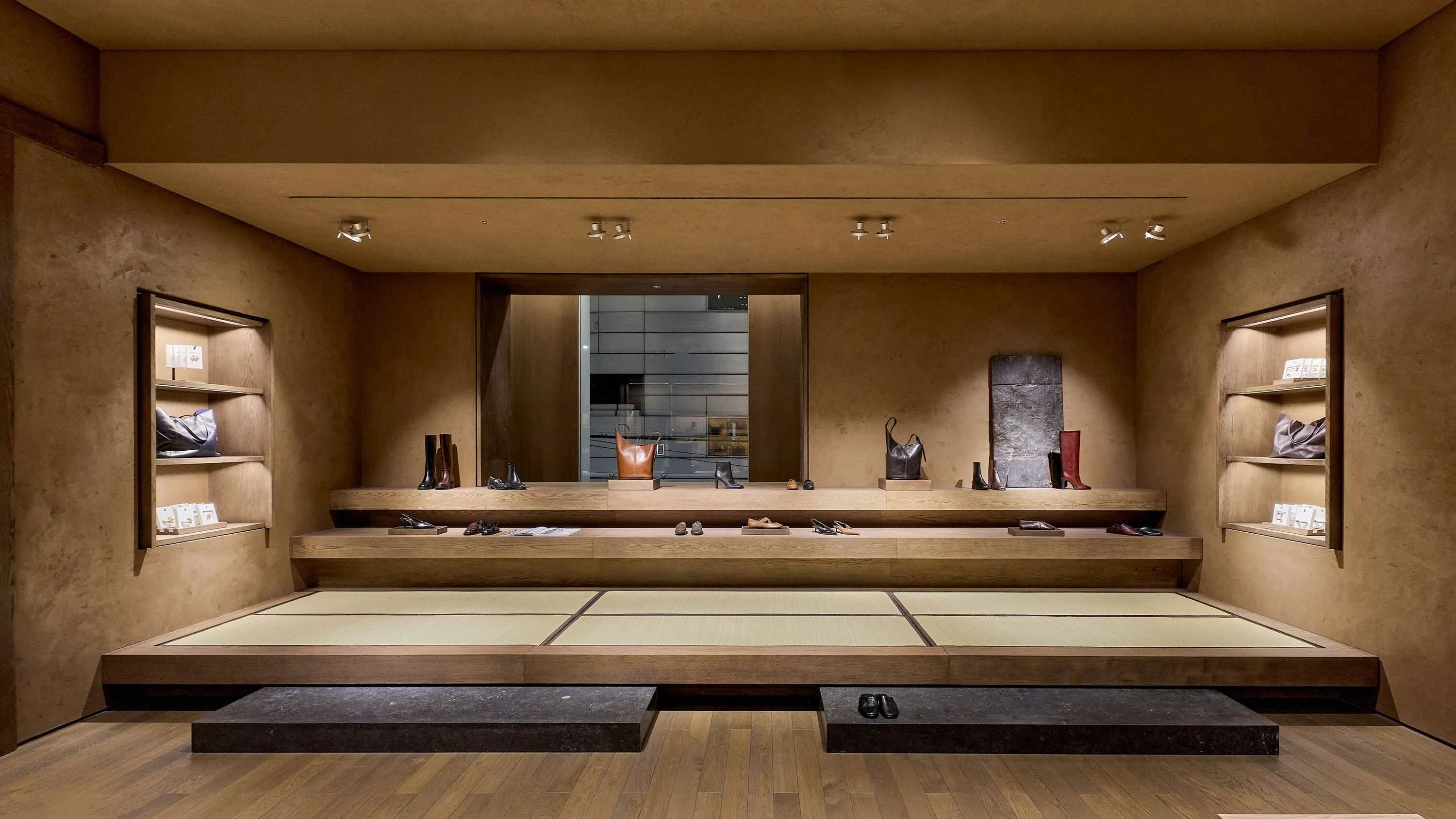 Zara, Shinsaibashi Zero Gate building