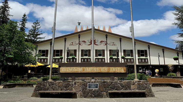 Snoopy’s Home Ice: Santa Rosa, CA