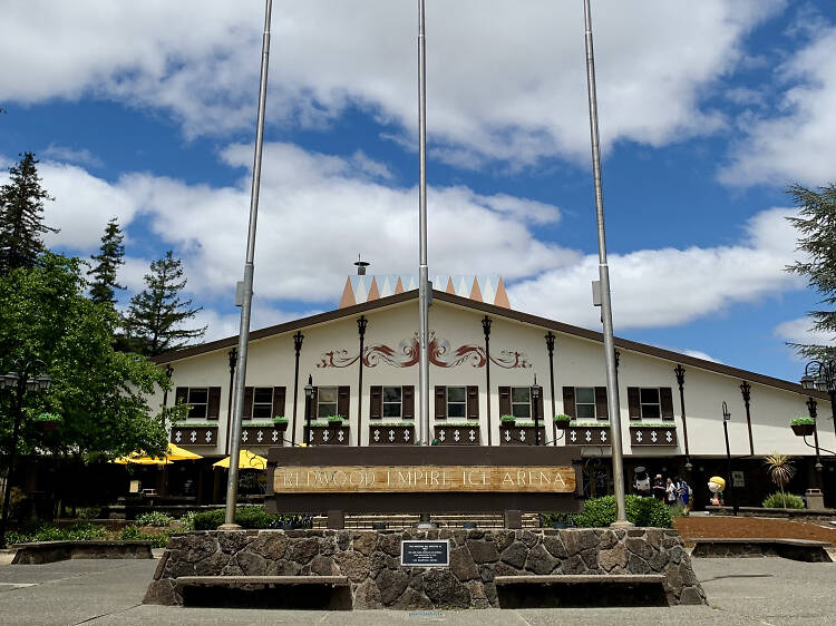 Snoopy’s Home Ice: Santa Rosa, CA