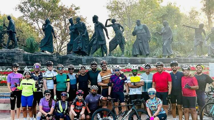 Joining a free cycling club