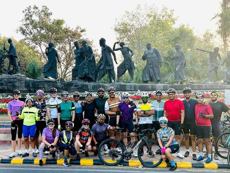 Joining a free cycling club