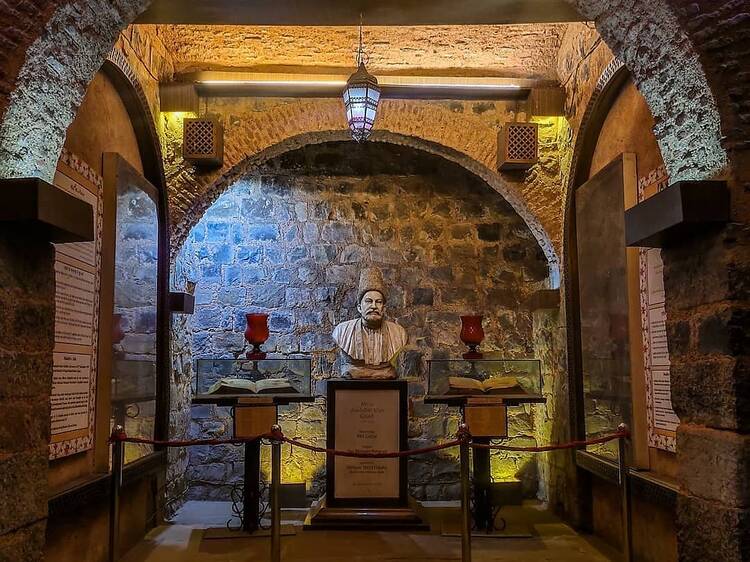 Visiting Mirza Ghalib’s Haveli