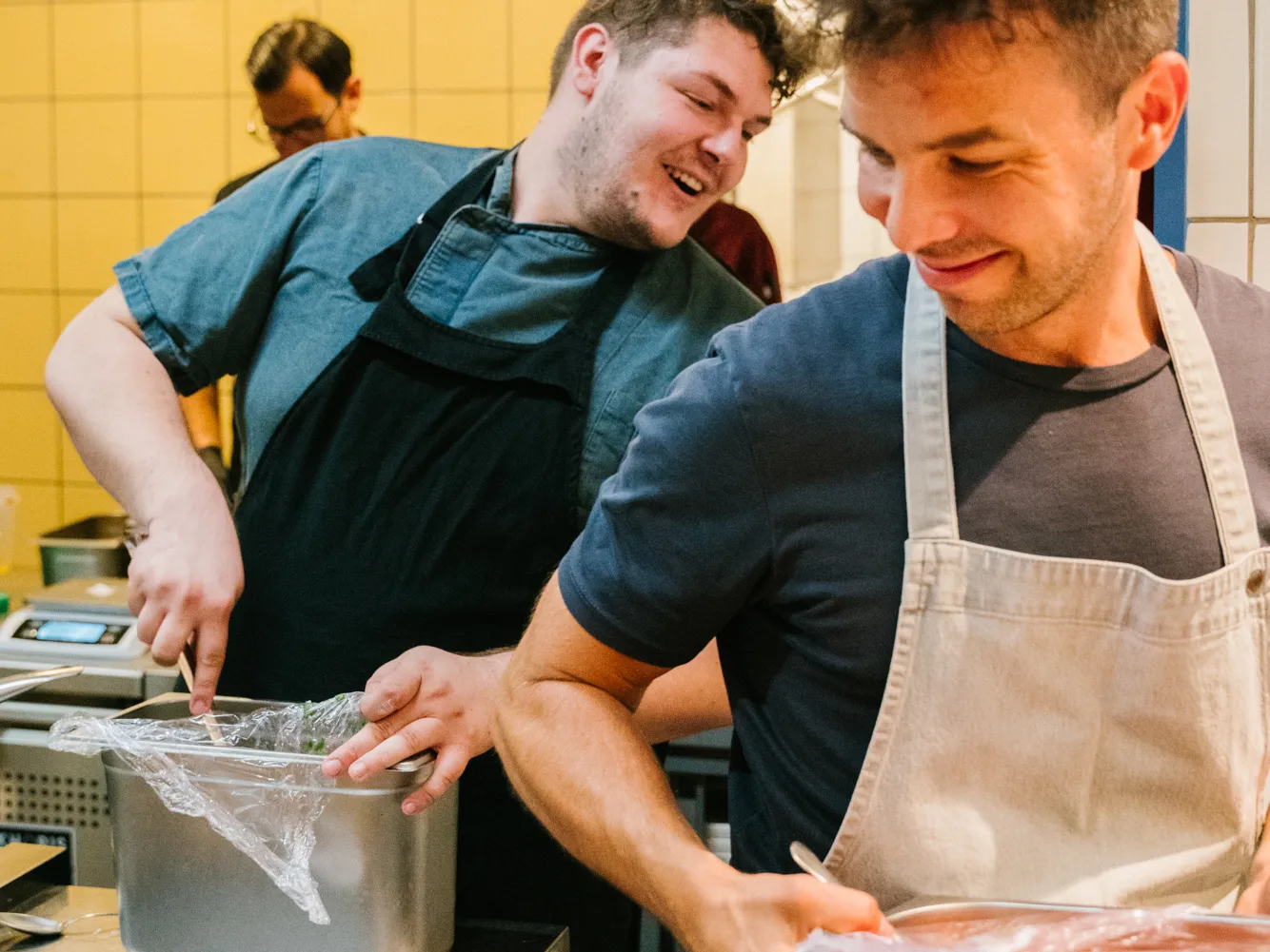 Marumba séfjei, Pilter Tamás (operatív séf) és Sajben Csaba (R&D séf)
