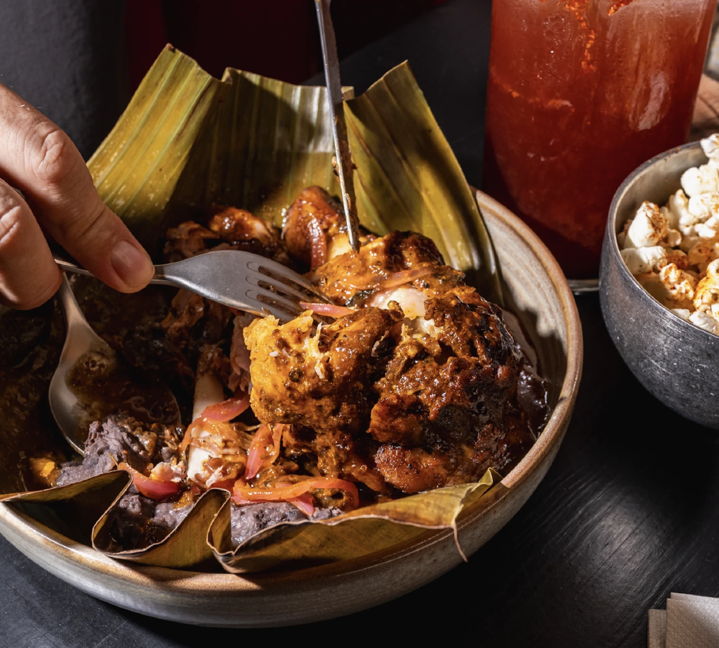 Codillo Pibil de Paloma