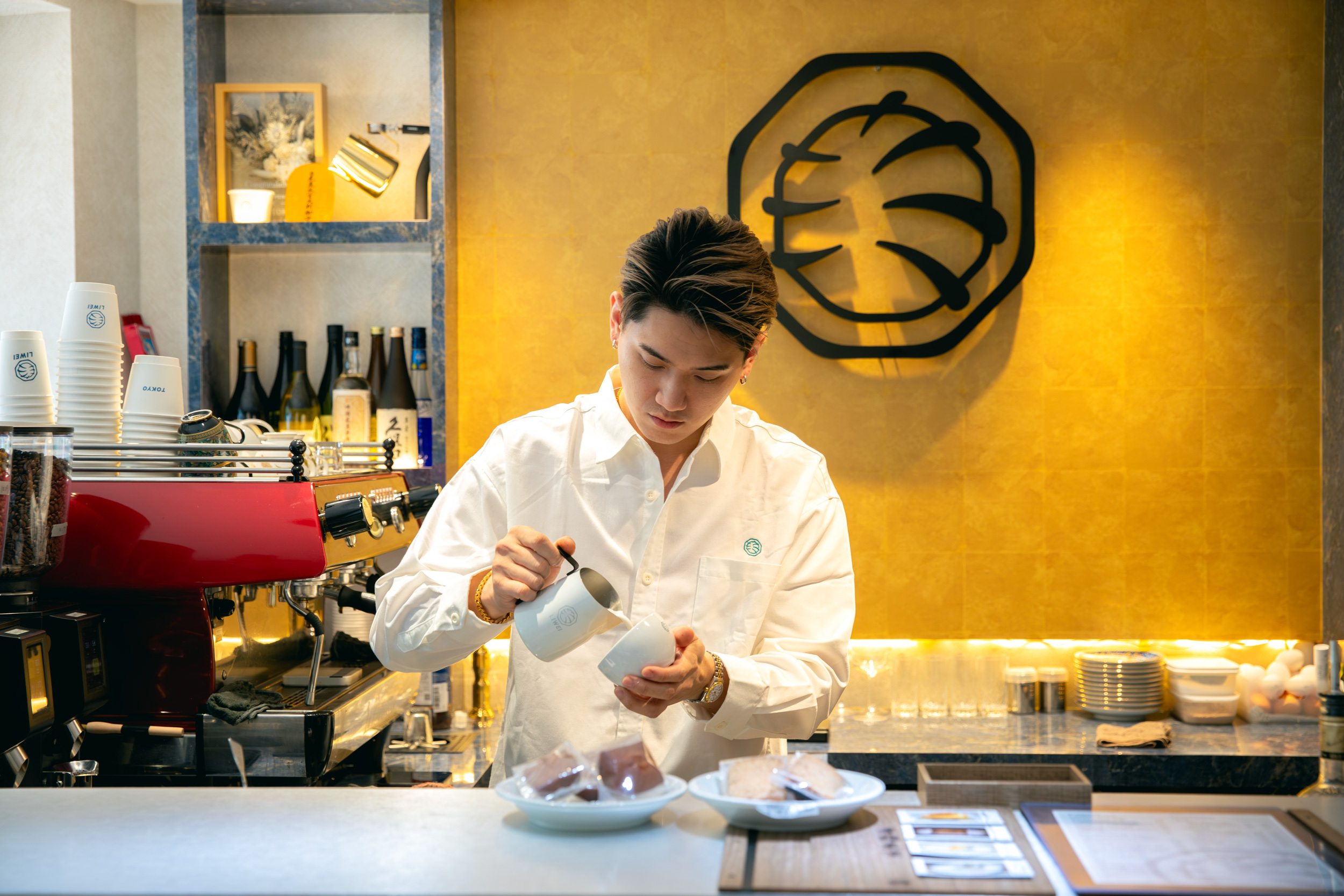 台湾出身トップバリスタ・リウェイの理想が詰まった4店舗目が新富町に