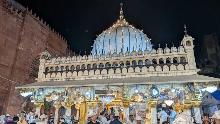 Hazrat Nizamuddin Auliya Dargah