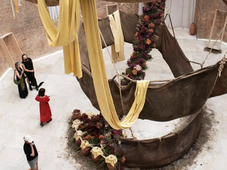 เดินเล่นที่ Bangkok CityCity Gallery แล้วสัมผัสงาน Ghost 2568  เมื่อศิลปะและความทรงจำเกี่ยวพันกัน