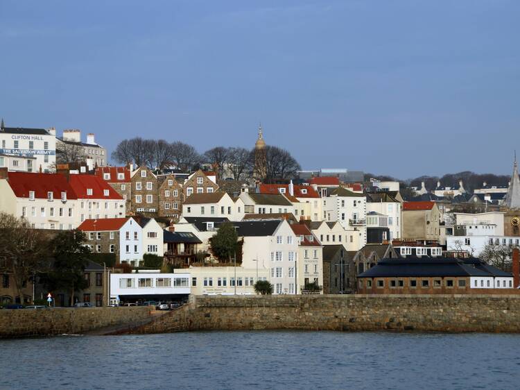 Cette ÃŪle à moins de 2h de Paris vient d'Être ÃĐlue parmi les meilleures du monde Cette ÃŪle à moins de 2h de Paris vient d'Être ÃĐlue parmi les meilleures du monde