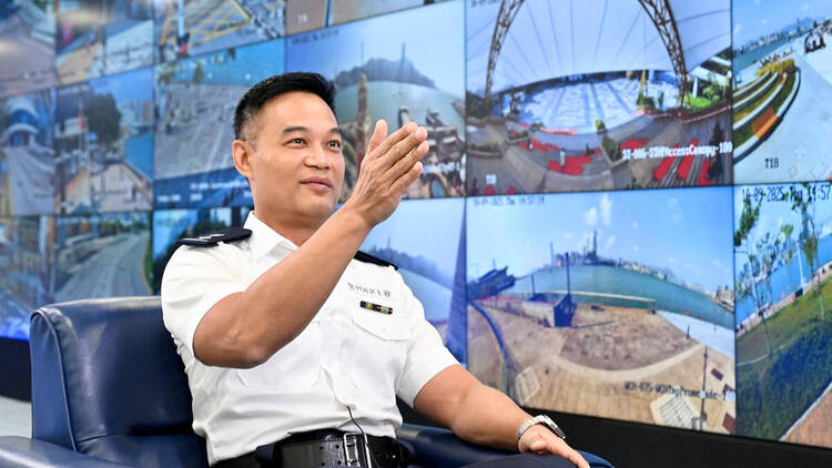 Hong Kong Police Operations Wing Senior Superintendent Leung Ming-leung CCTV SmartView