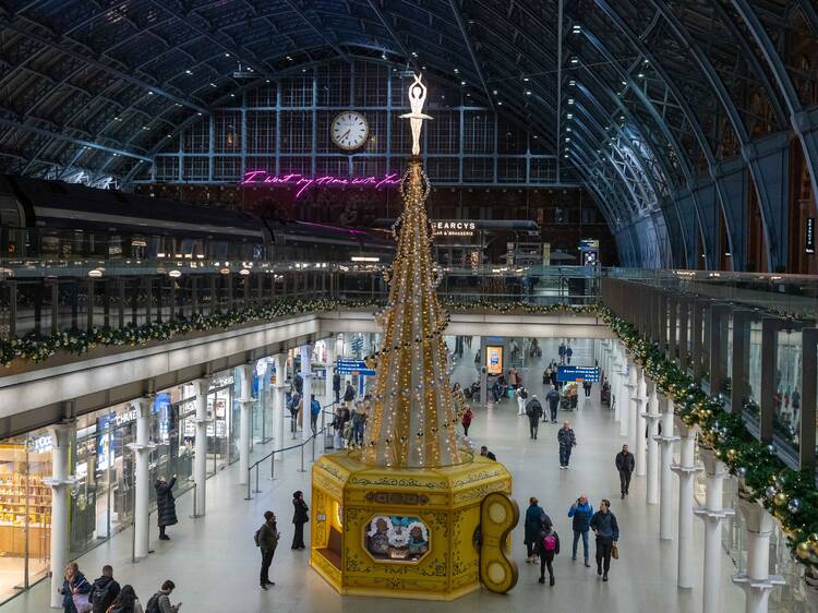 St Pancras has revealed its stunning 2025 Christmas tree – and it’s a massive music box