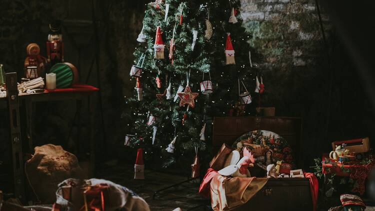 Noël à Paris 2025 : sorties, cadeaux, bouffe et calendriers de l’Avent... le guide ultime des fêtes