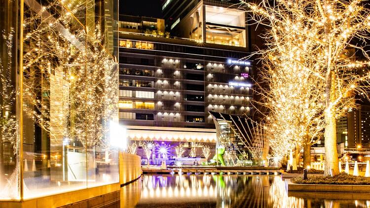 Champagne Gold Illumination in Umekita Champagne Gold Illumination in Umekita