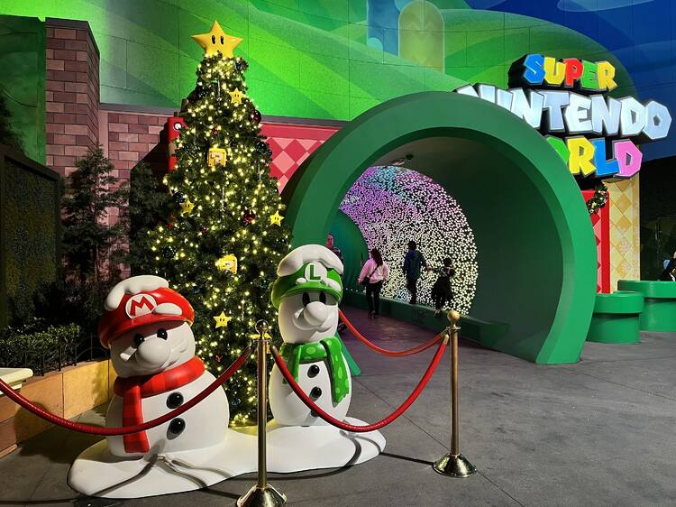 Warp into the Mushroom Kingdom at Universal Studios