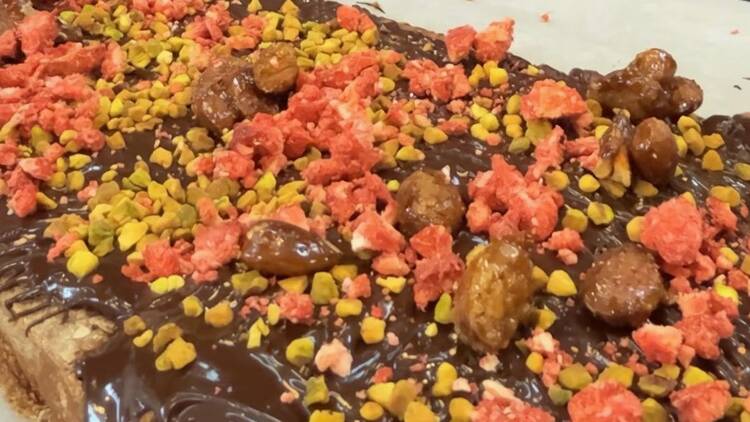 Turrón más largo del mundo. ACYRE Madrid, ACYRE Canarias