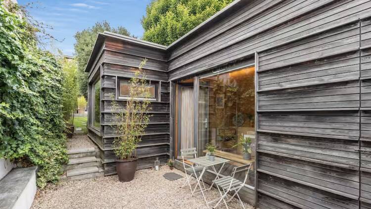 An architect's garden studio in Glasnevin An architect's garden studio in Glasnevin