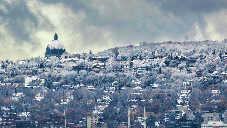 First snowfall in Montreal to bring wet snow, slush and hazardous roads