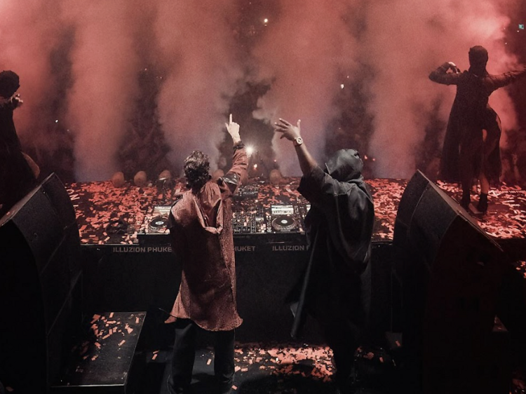 Hit the party hard this weekend and get into the house-techno groove at Illuzion