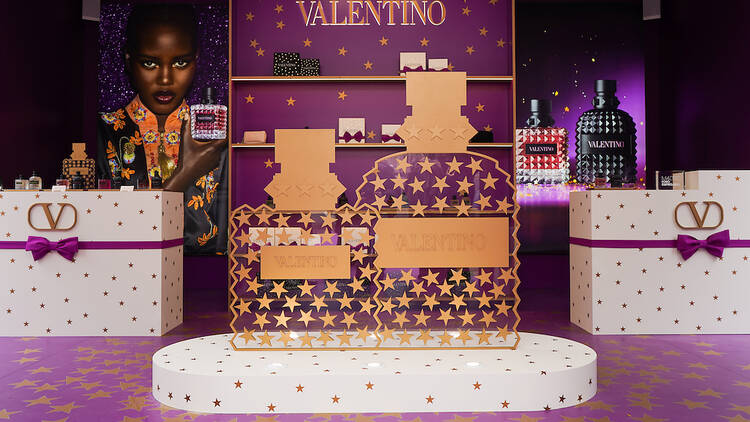 La pop-up de Valentino Beauty aterriza en Madrid. Foto: Imanol Calvo. La pop-up de Valentino Beauty aterriza en Madrid. Foto: Imanol Calvo.