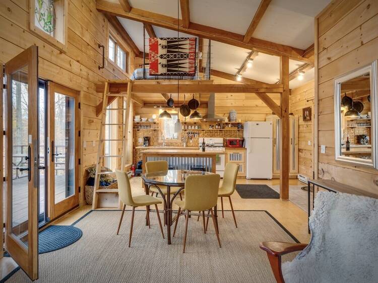 Cabin with a sauna in Harbor Springs Cabin with a sauna in Harbor Springs