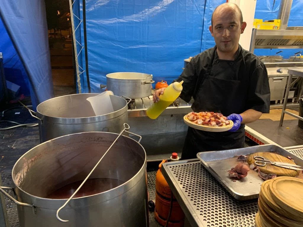 Feria del Marisco Gallego. Ayuntamiento de Legan&eacute;s