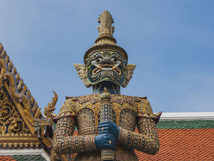 Visit the Grand Palace and Wat Phra Kaew